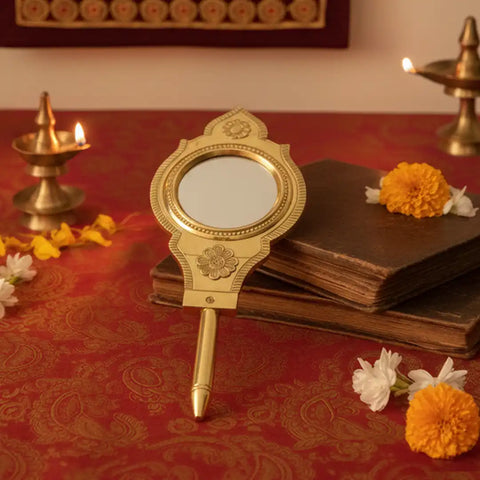 Aranmula Val Kannadi | Hand Mirror | Authentic Kerala Handmade Metal Mirror
