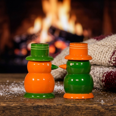 Wooden Salt And Pepper Shaker | Snow Man | Channapatna Product