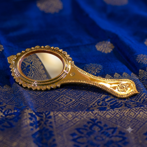 Aranmula Valkannadi | Handmade Metal Mirror