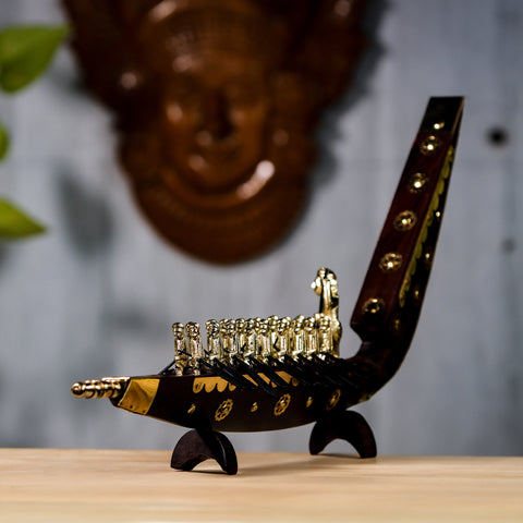 Kerala Chundan Vallam | Snake Boat with  Brass Oarsmen