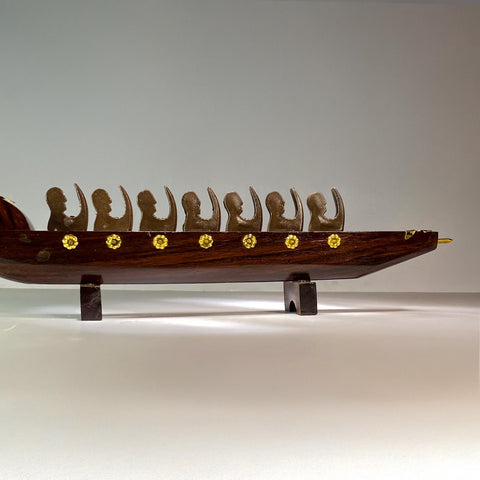 wooden 7 chundan vallam