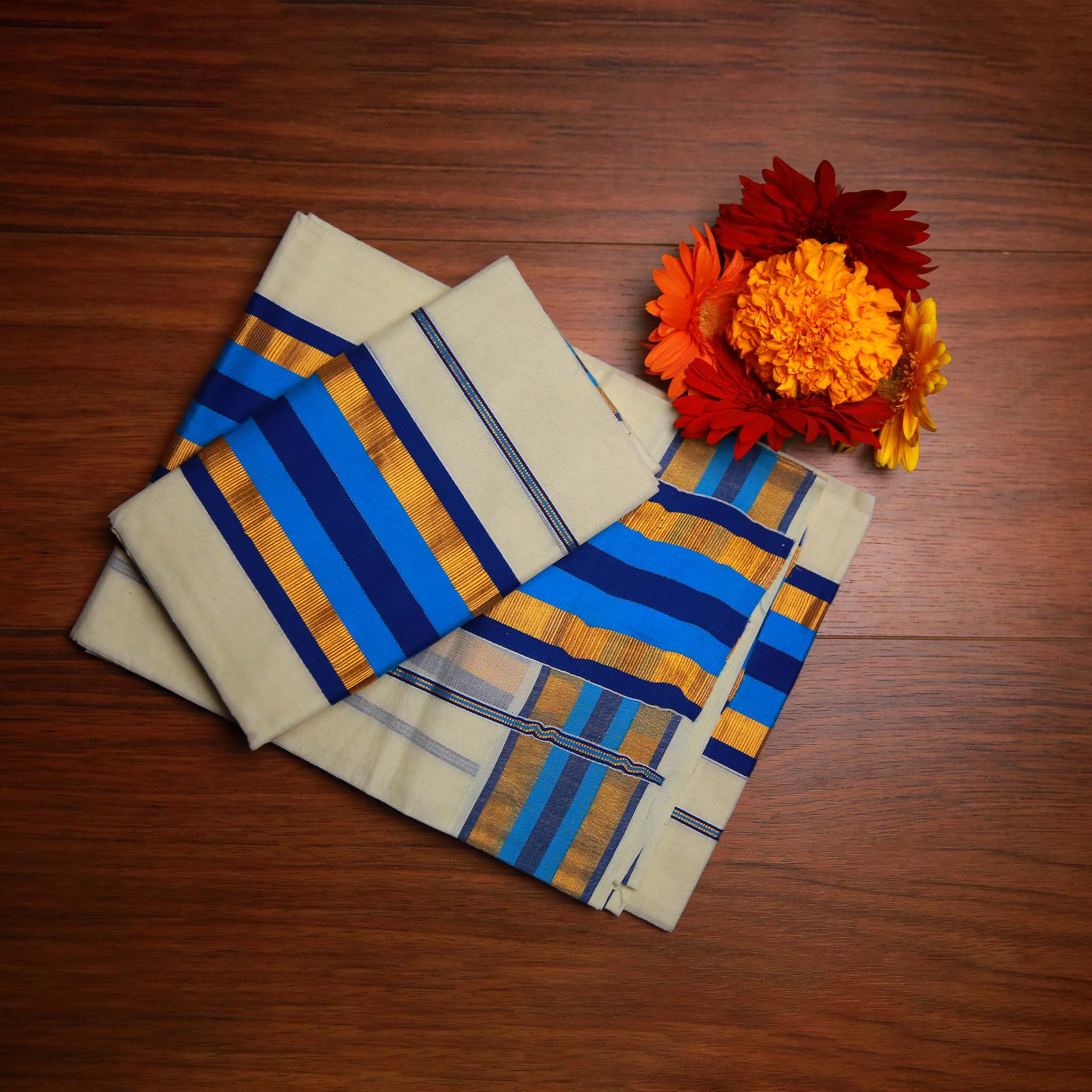 Kuthampully Handloom Cotton Set Mundu with 4 Inch Multicolour Kasavu B