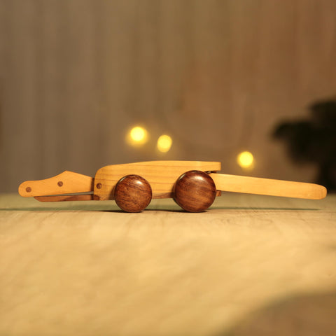 eco-friendly wooden crocodile toy